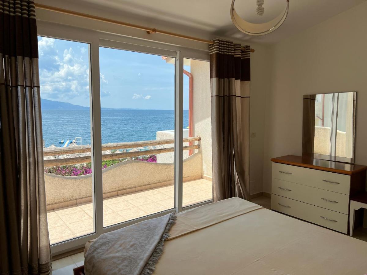 Apartments Wonderful Bay Саранда Экстерьер фото