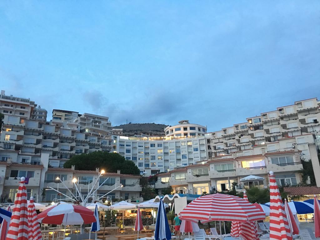 Apartments Wonderful Bay Саранда Экстерьер фото